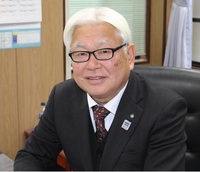 三原村長　武内　則男